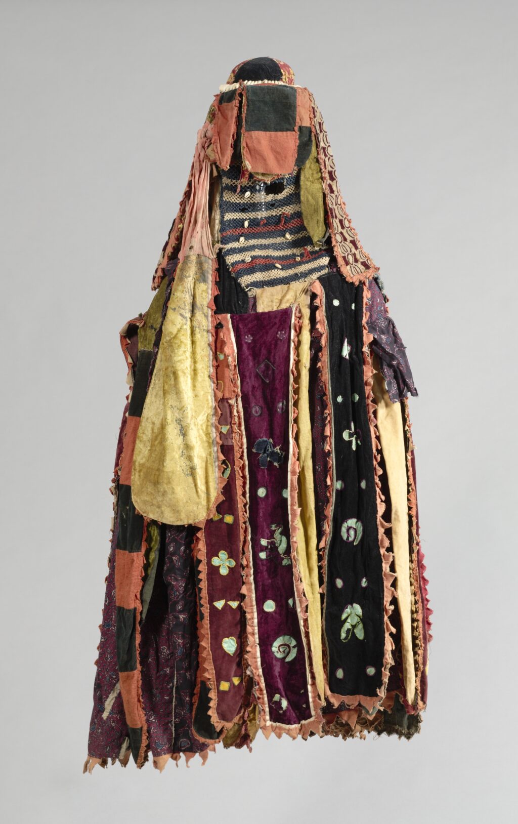 Twentieth-century Yoruba-style Egungun masquerade costume, Cleveland Museum of Art 1976.188; illustration, not the Ancestral Souls Rising programme